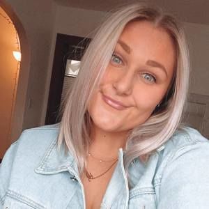 Meet your Posher, Kara